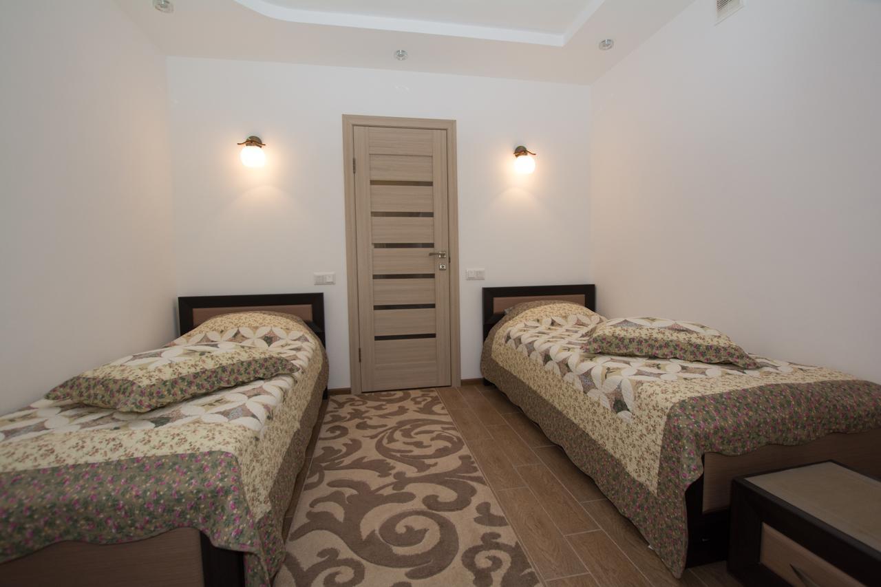 Hôtel Kosmos 519 à Zatoka Extérieur photo