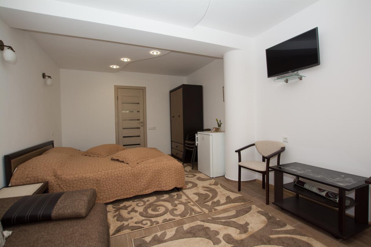 Hôtel Kosmos 519 à Zatoka Extérieur photo