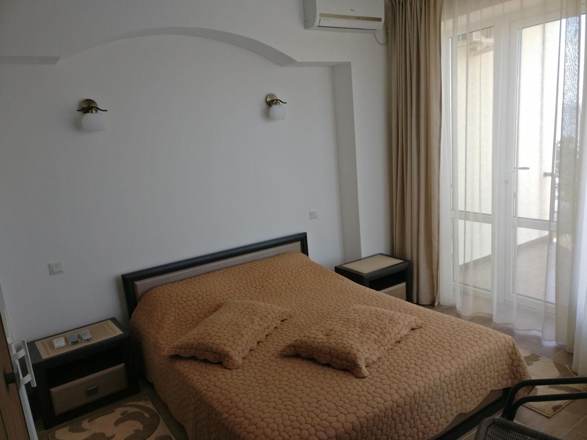 Hôtel Kosmos 519 à Zatoka Extérieur photo